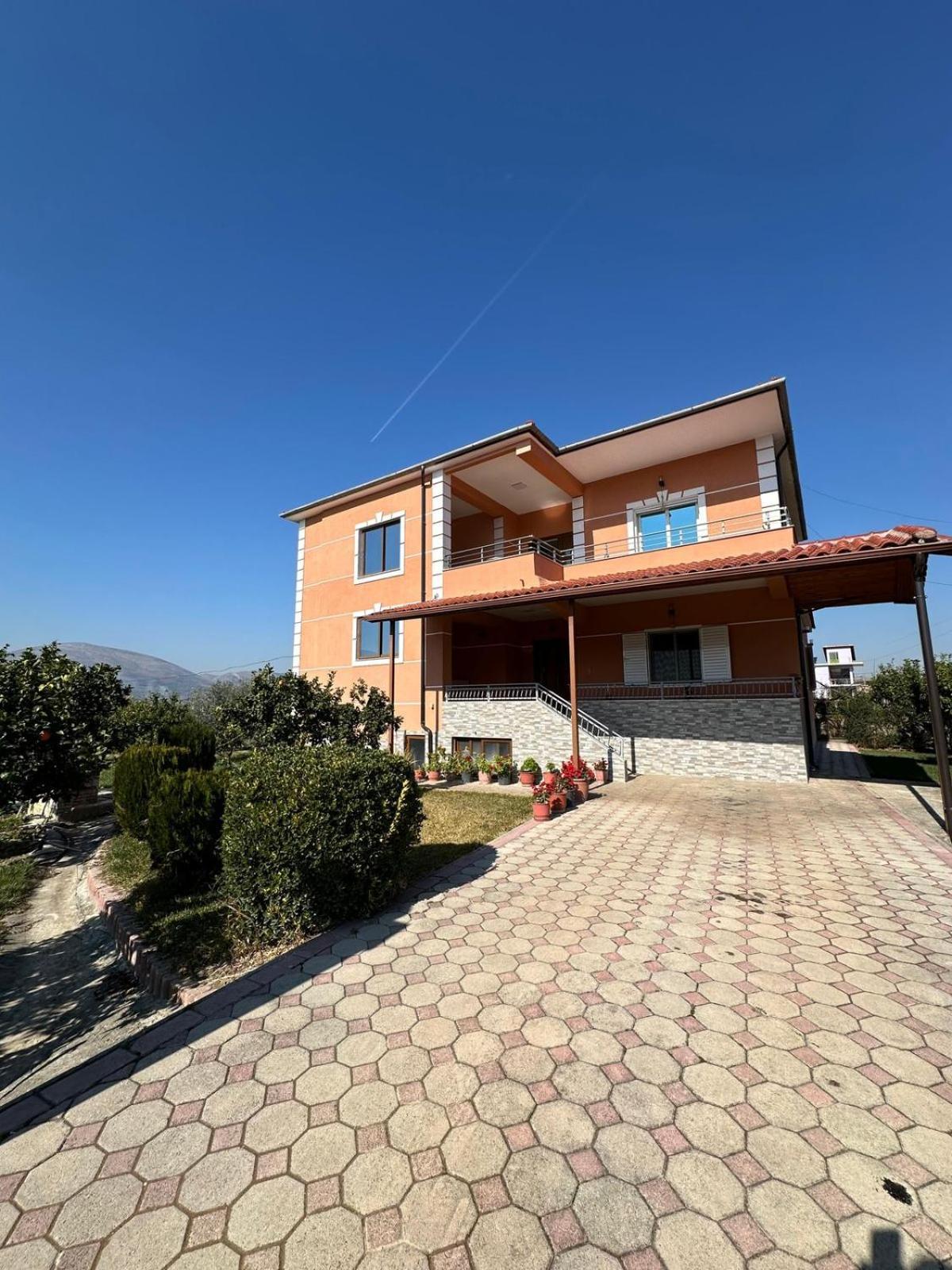 Harmony Villa Берат Экстерьер фото
